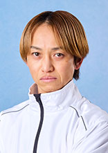 選手名：秋　山　　直　之