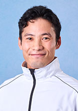 選手名：新　田　　泰　章